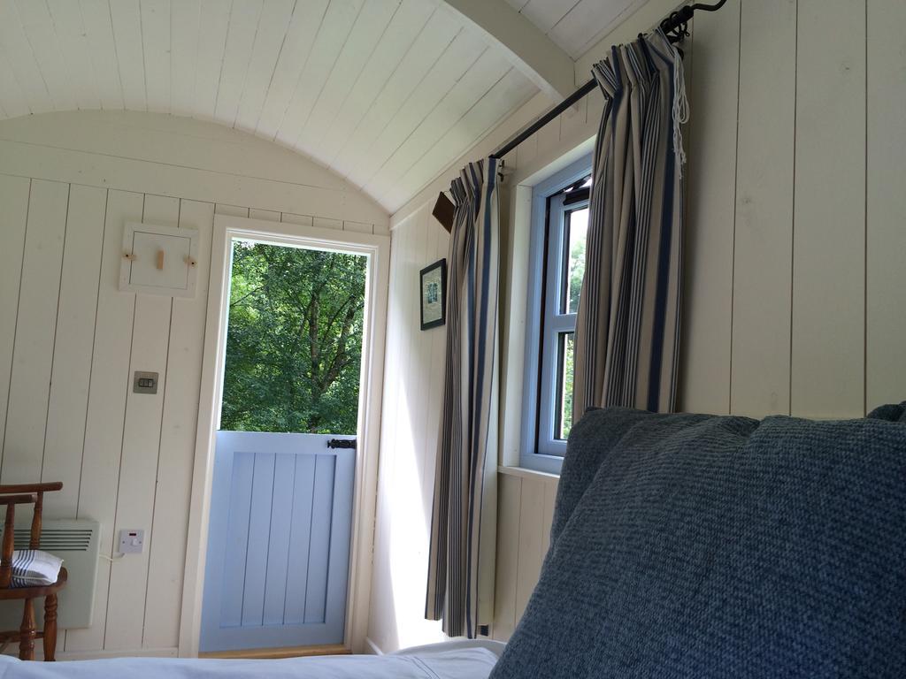 Blackstairs Shepherds Huts Killedmond Экстерьер фото