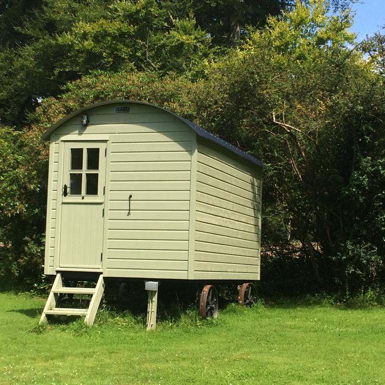 Blackstairs Shepherds Huts Killedmond Экстерьер фото